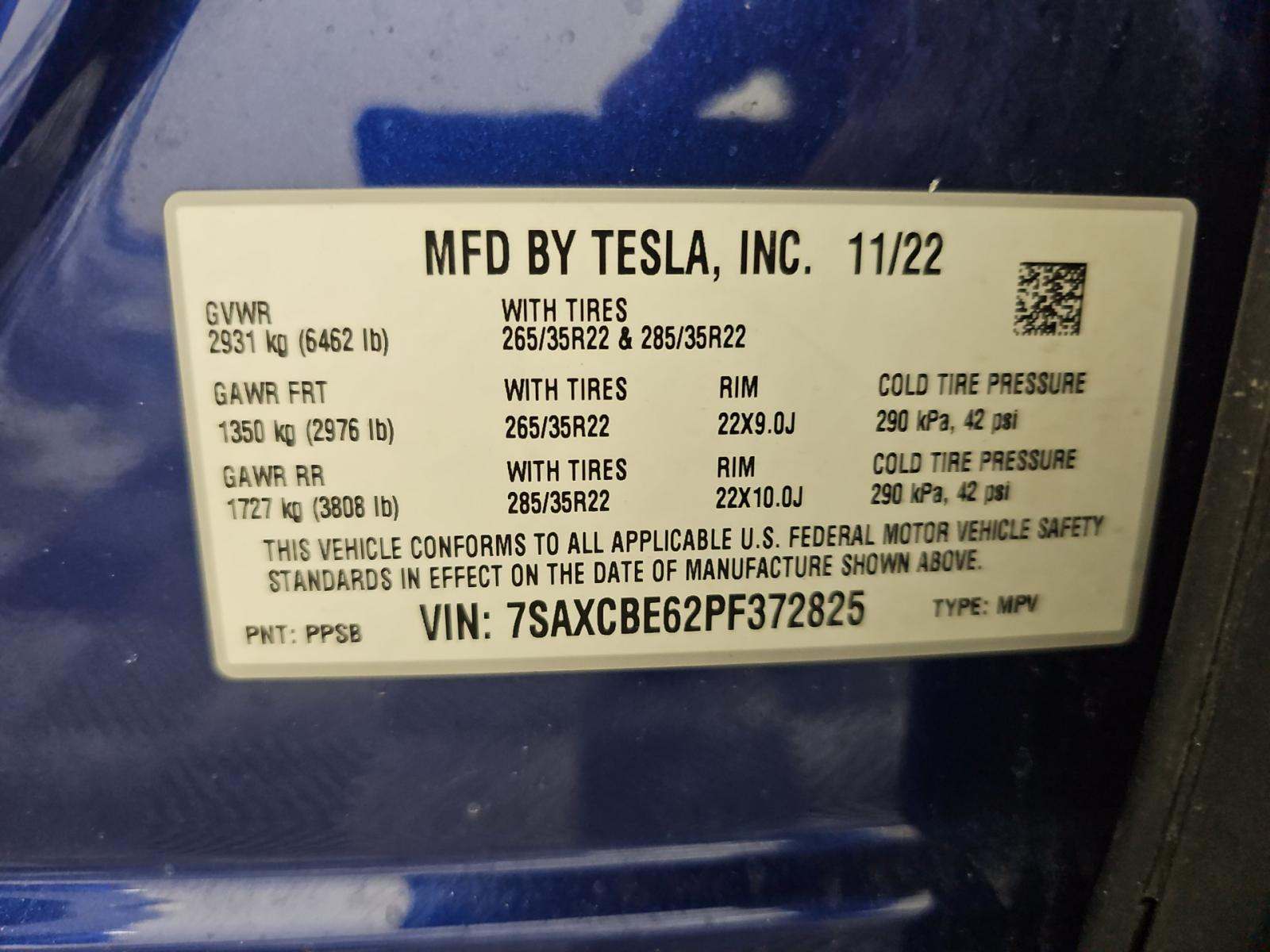 TESLA MODEL X - 5