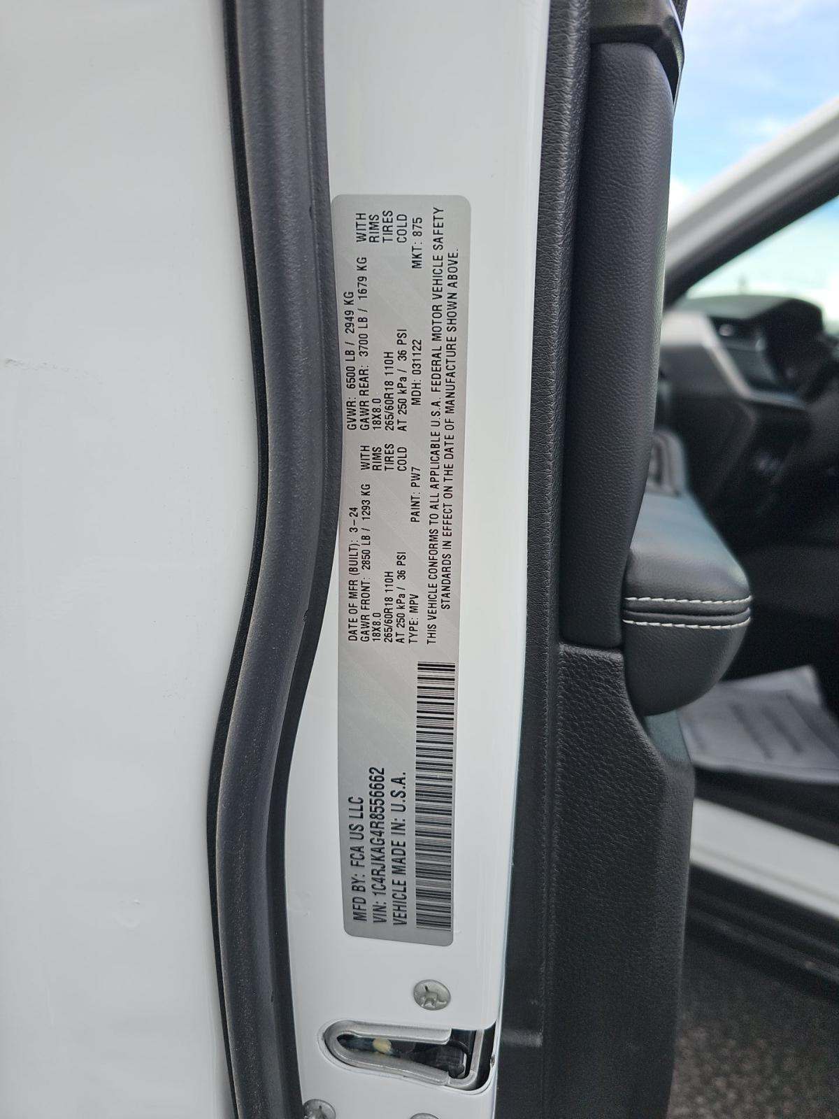 2024 Jeep Grand Cherokee L Altitude AWD