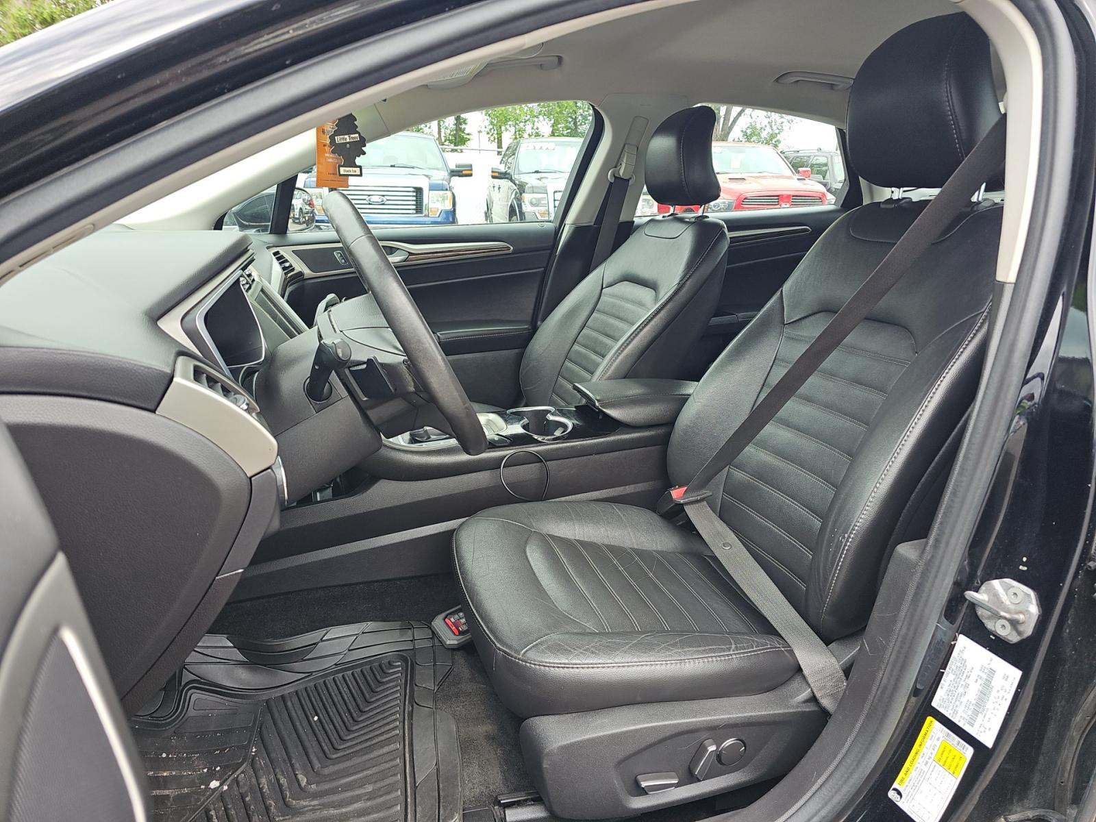 FORD FUSION - 6