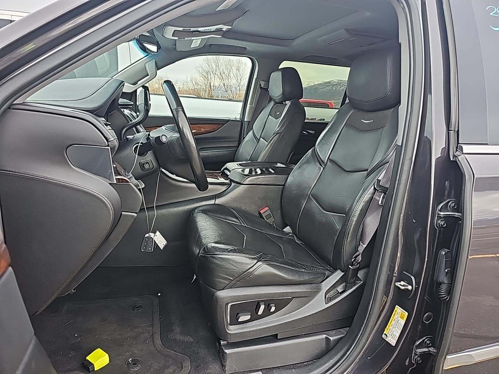 2015 Cadillac Escalade ESV Premium AWD