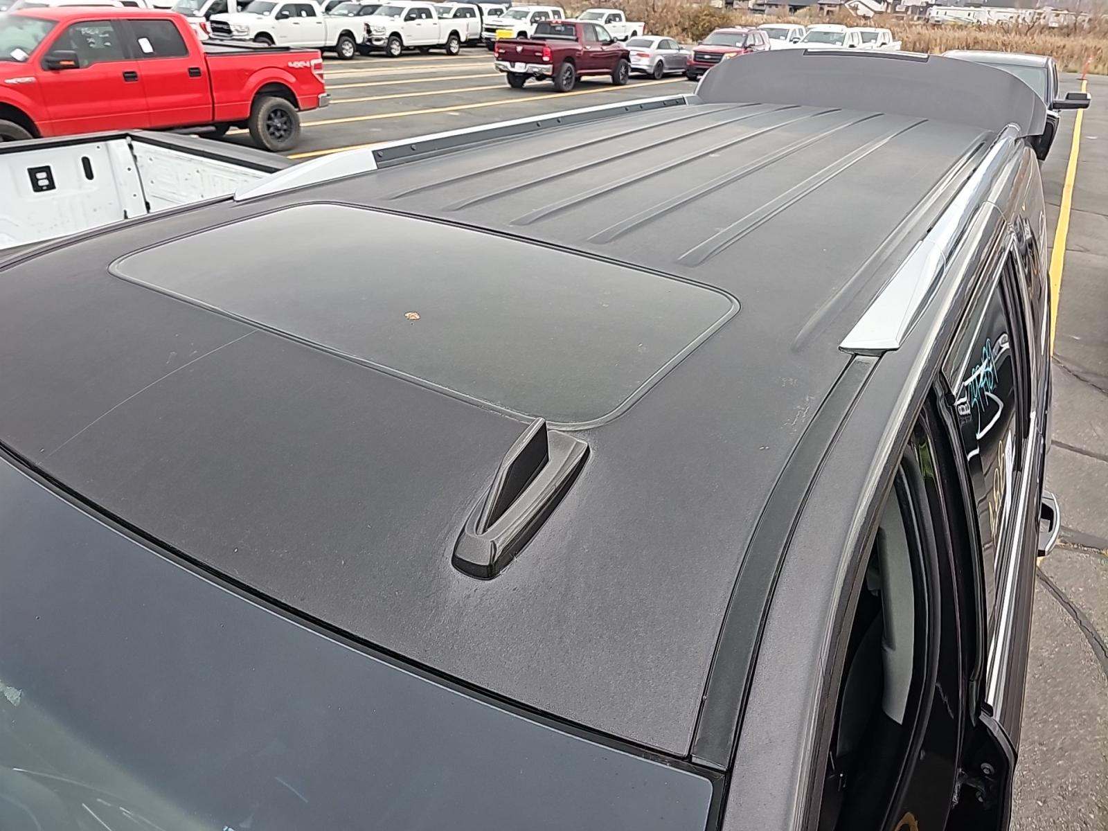 2015 Cadillac Escalade ESV Premium AWD