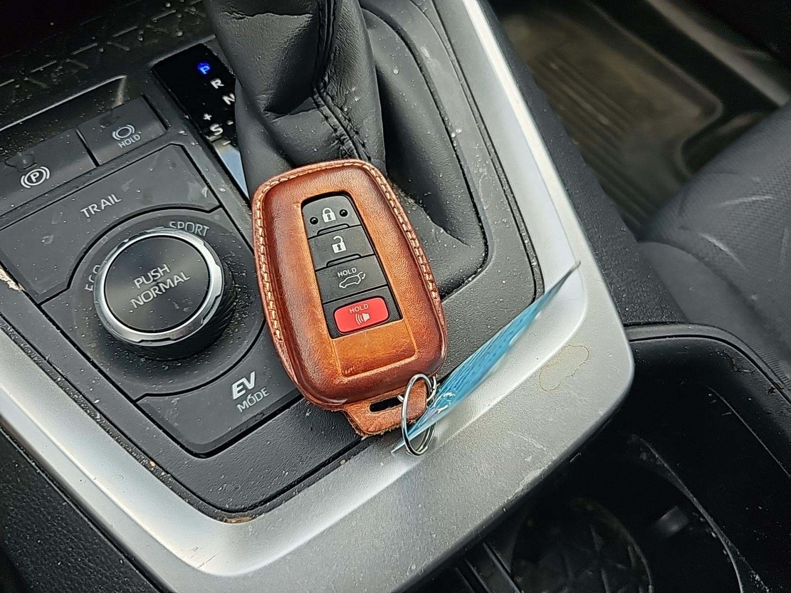 2023 Toyota RAV4 Hybrid XLE AWD