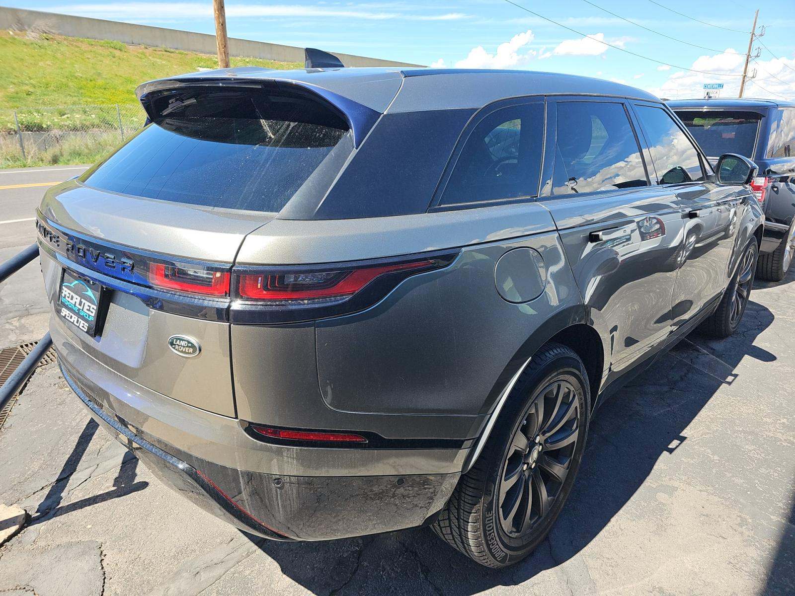 2019 Land Rover Range Rover Velar R-Dynamic SE AWD