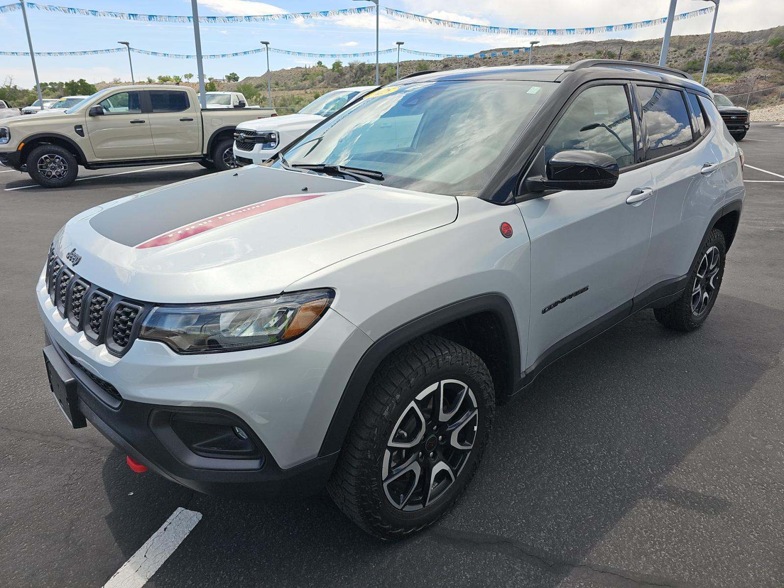 2025 Jeep Compass Trailhawk AWD
