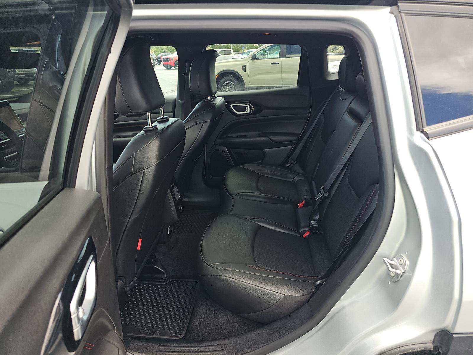 2025 Jeep Compass Trailhawk AWD
