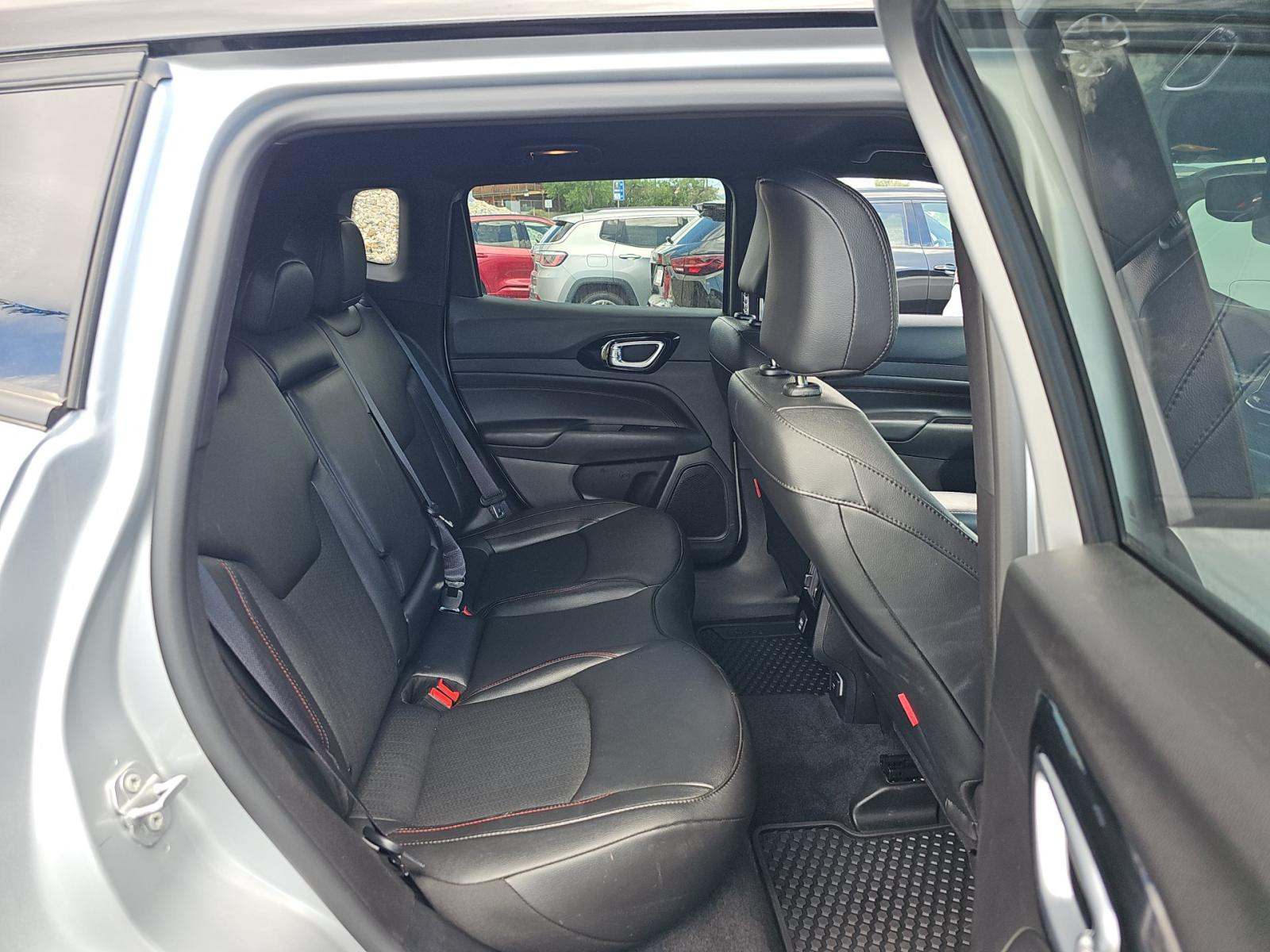 2025 Jeep Compass Trailhawk AWD