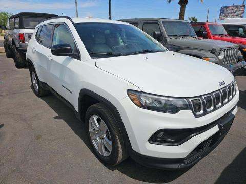 JEEP LATITUDE - 4