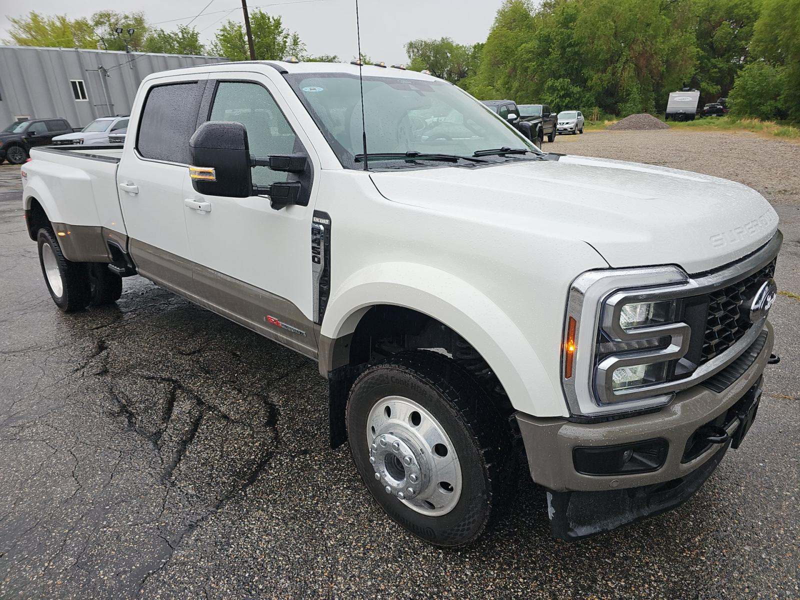 FORD UNKNOWN - 4