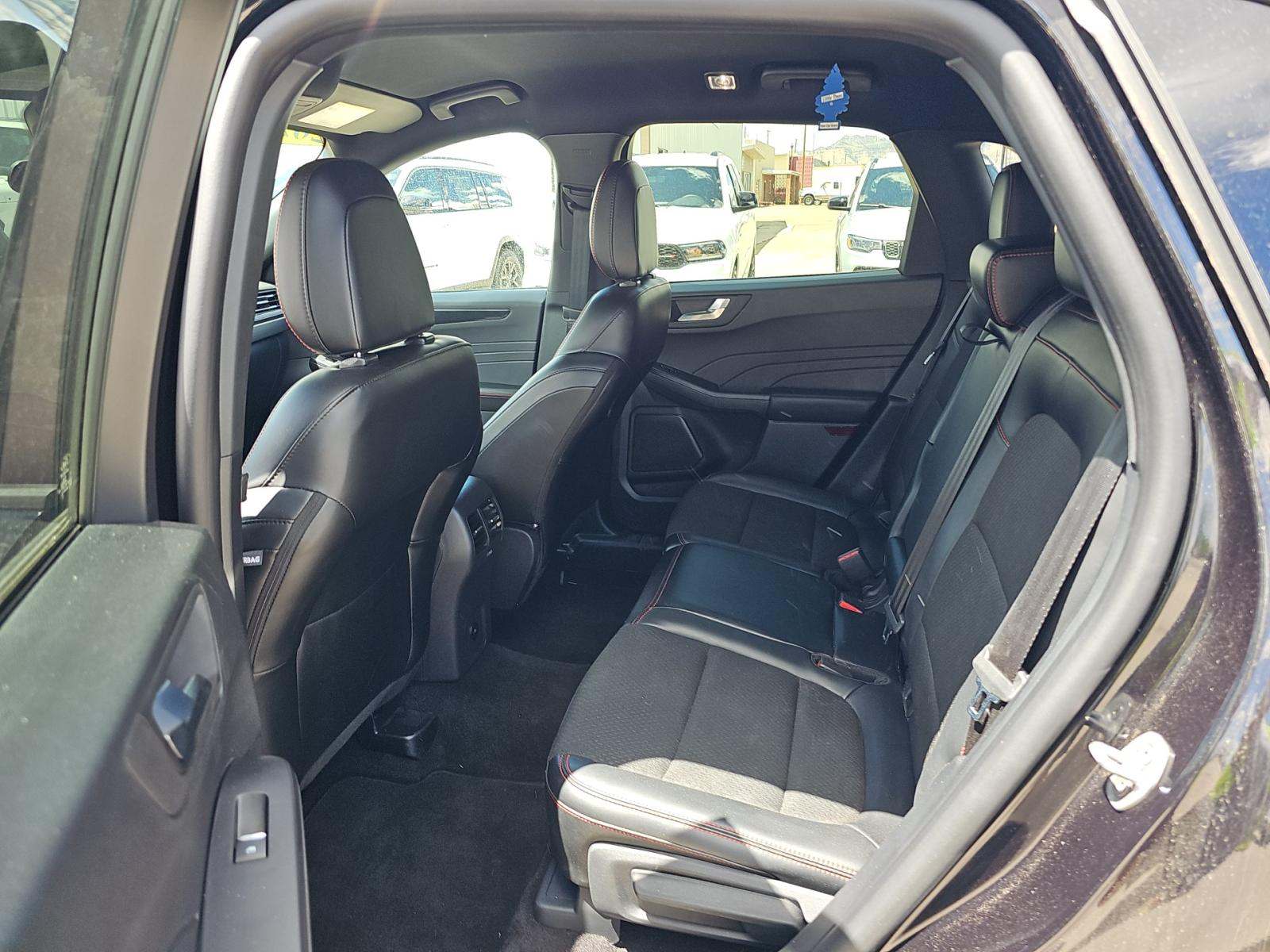 2025 Ford Escape ST-Line AWD