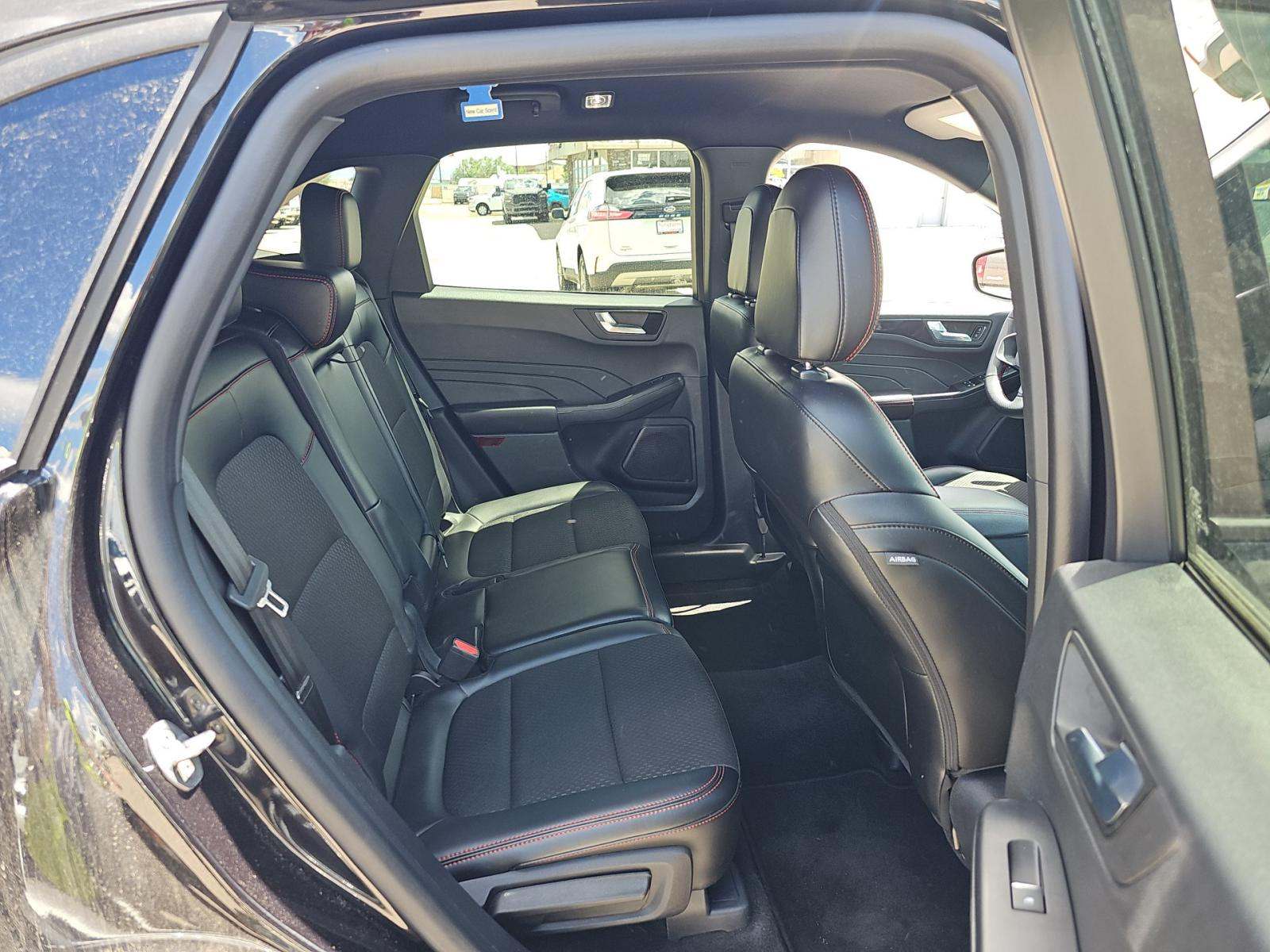2025 Ford Escape ST-Line AWD