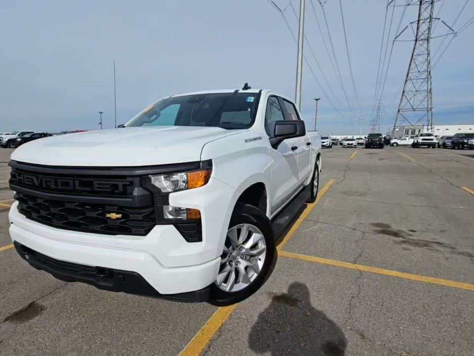 2023 Chevrolet Silverado 1500 Custom AWD
