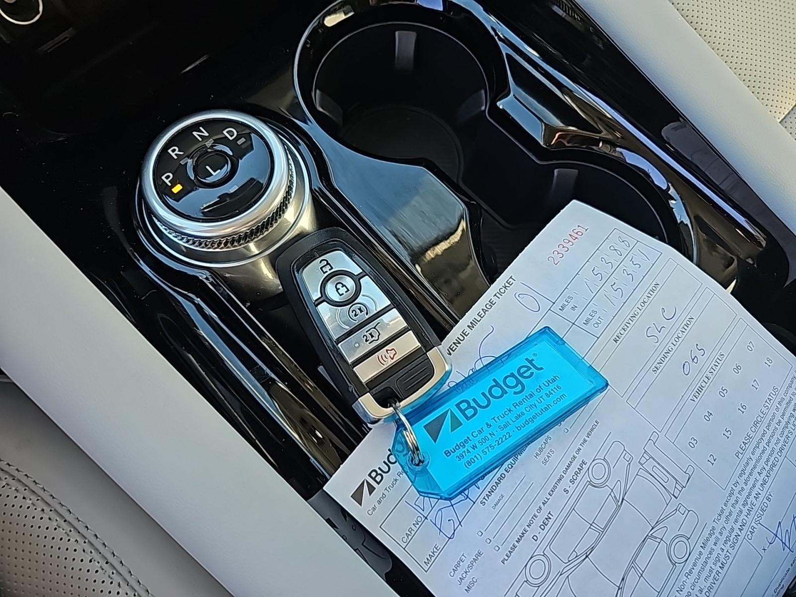 2025 Ford Explorer Platinum AWD