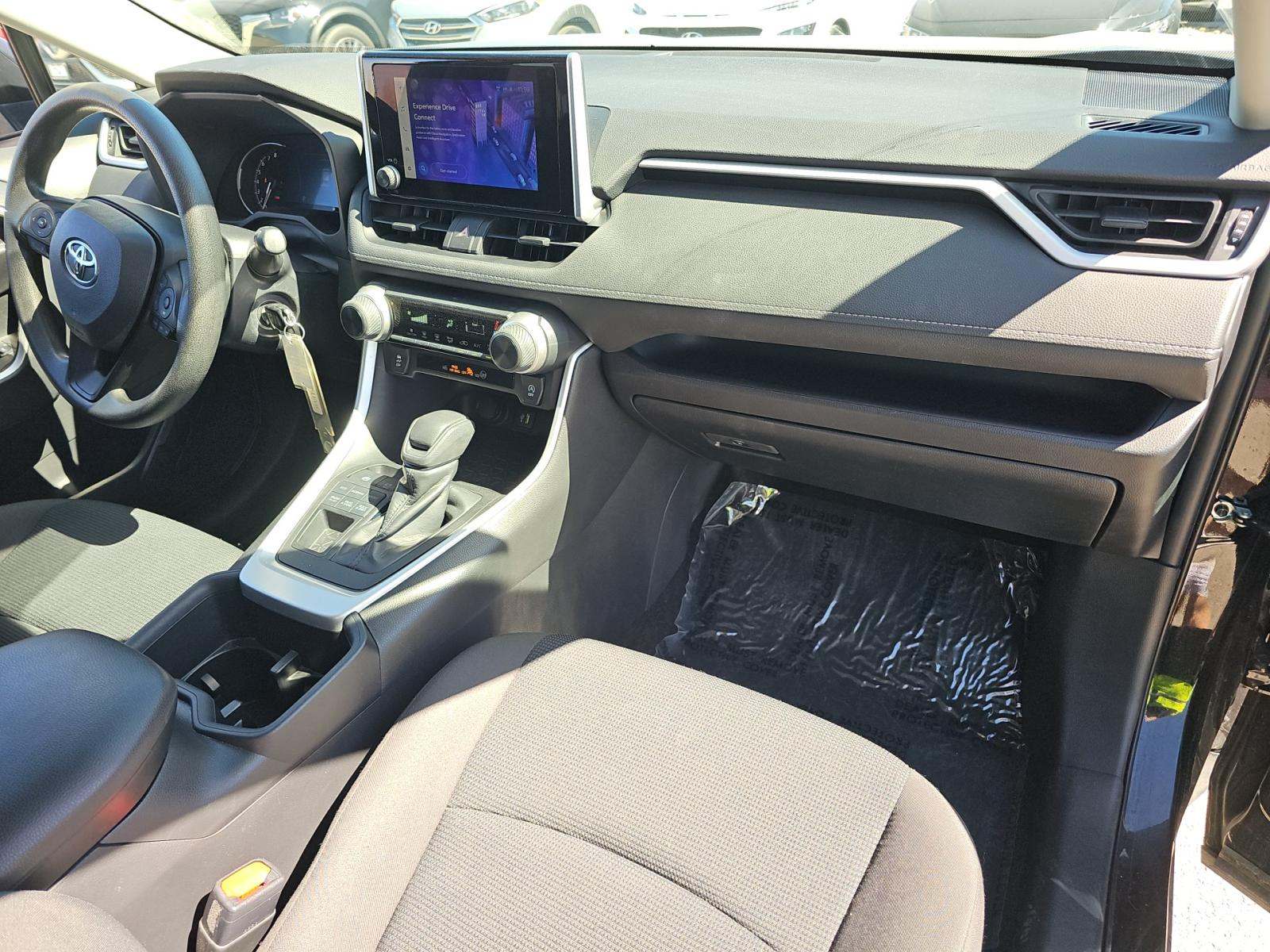 2024 Toyota RAV4 LE AWD