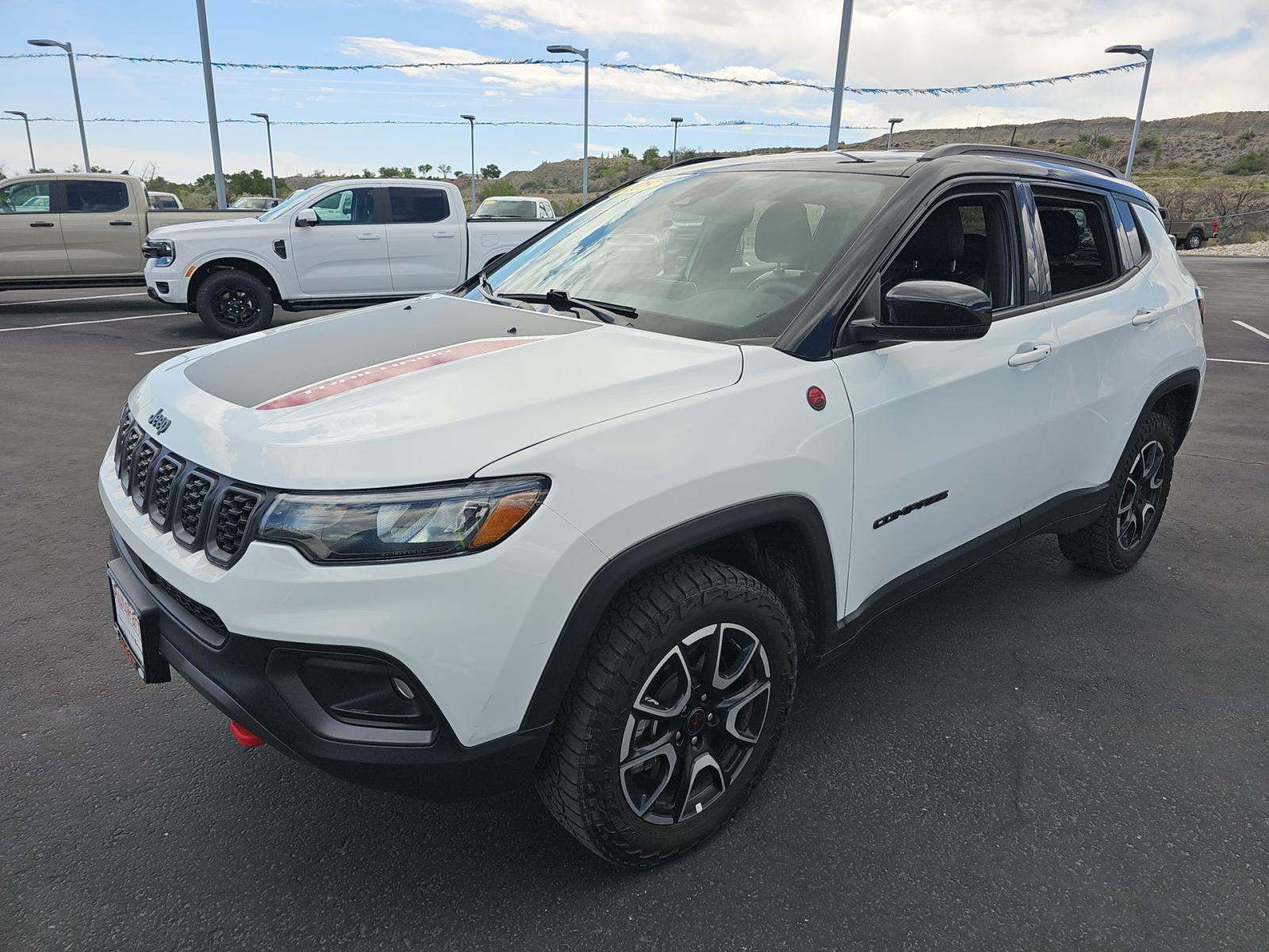 2025 Jeep Compass Trailhawk AWD
