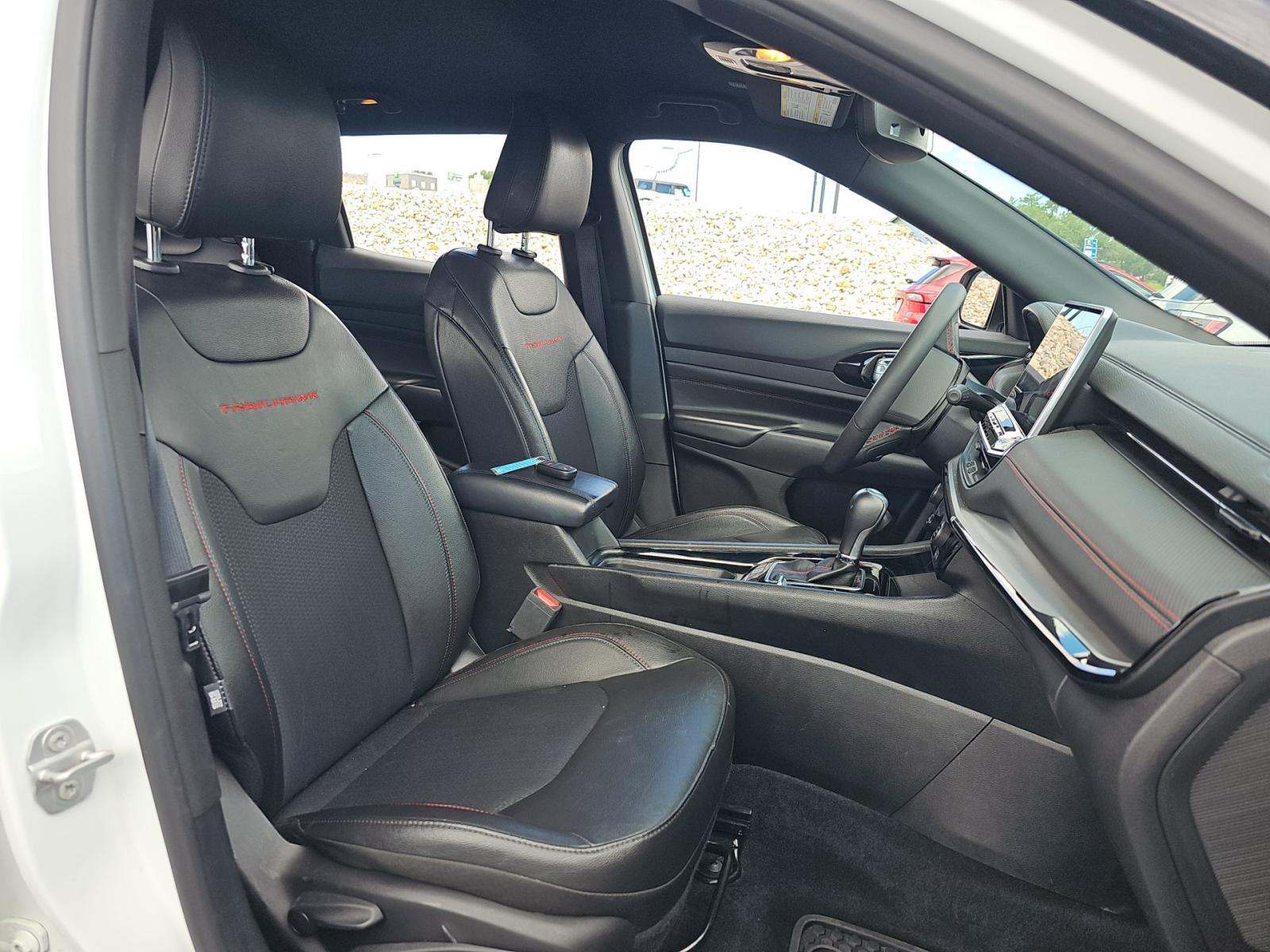 2025 Jeep Compass Trailhawk AWD