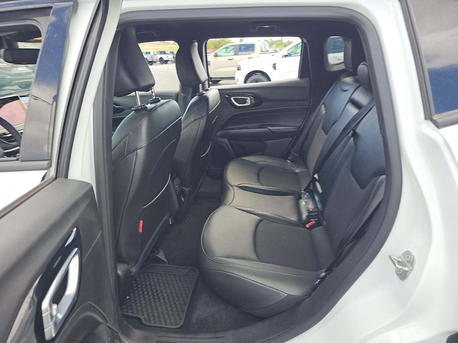 2025 Jeep Compass Trailhawk AWD