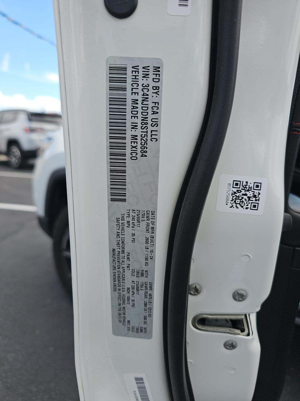 2025 Jeep Compass Trailhawk AWD