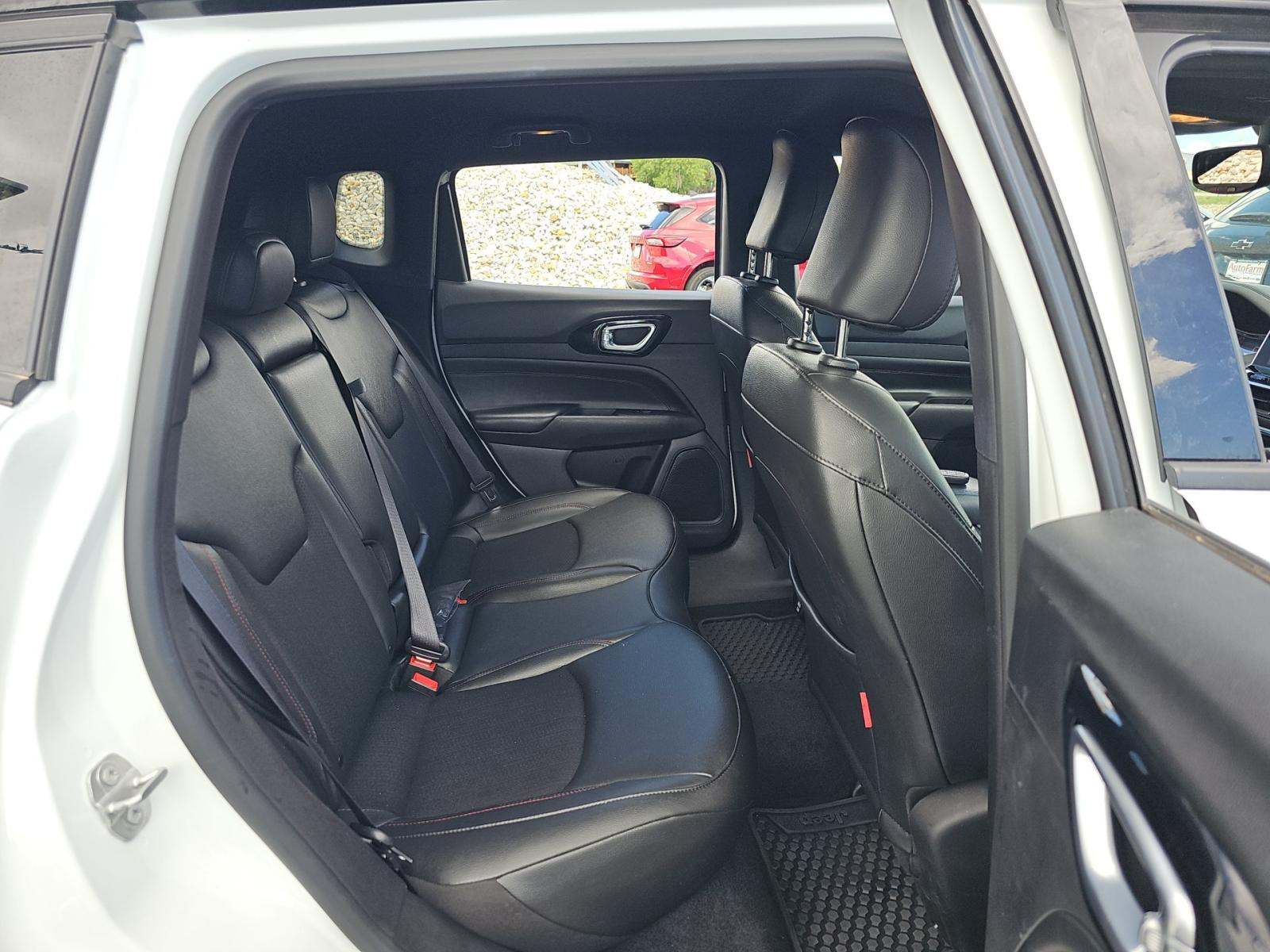 2025 Jeep Compass Trailhawk AWD