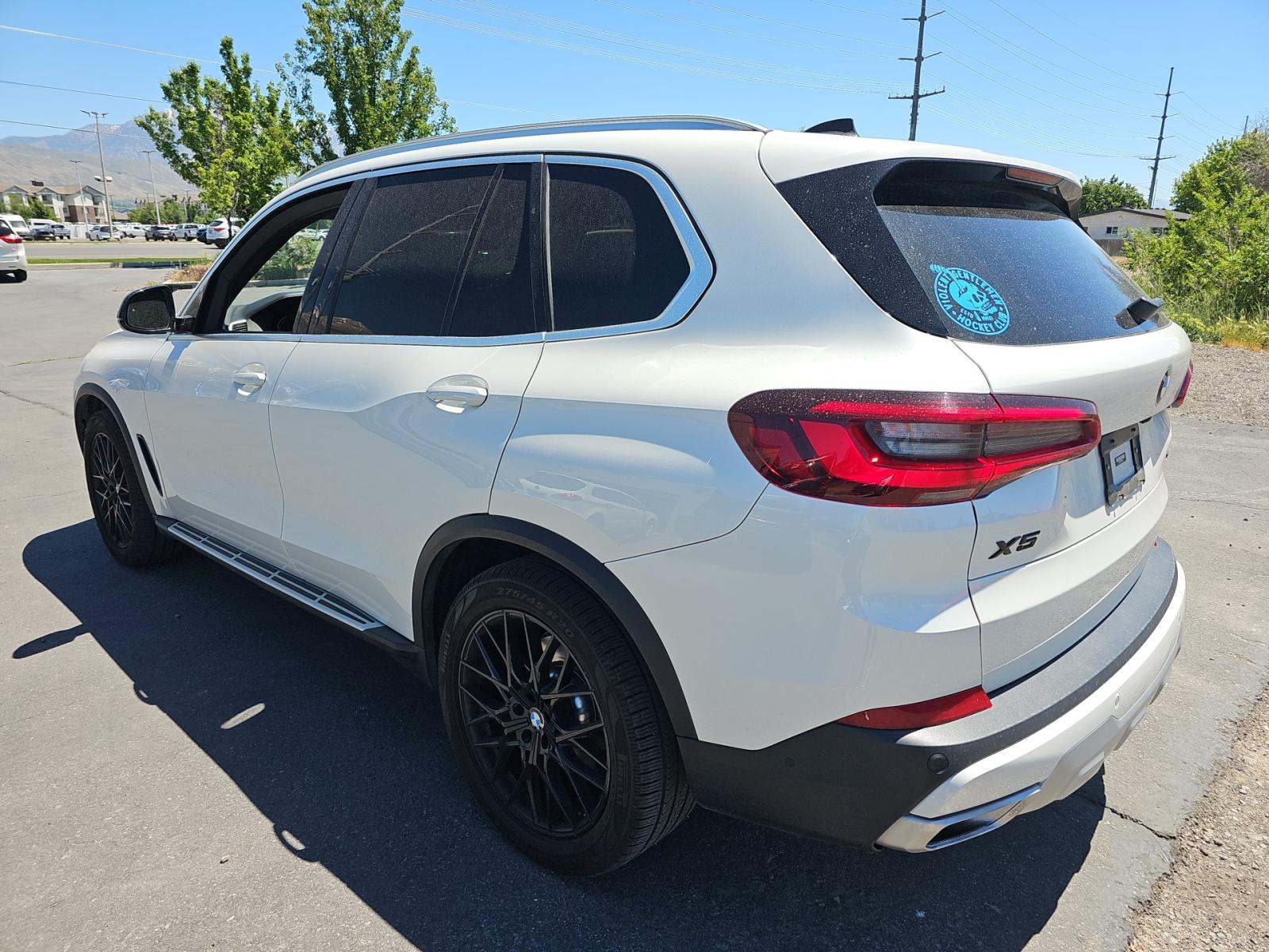 2023 BMW X5 xDrive40i AWD