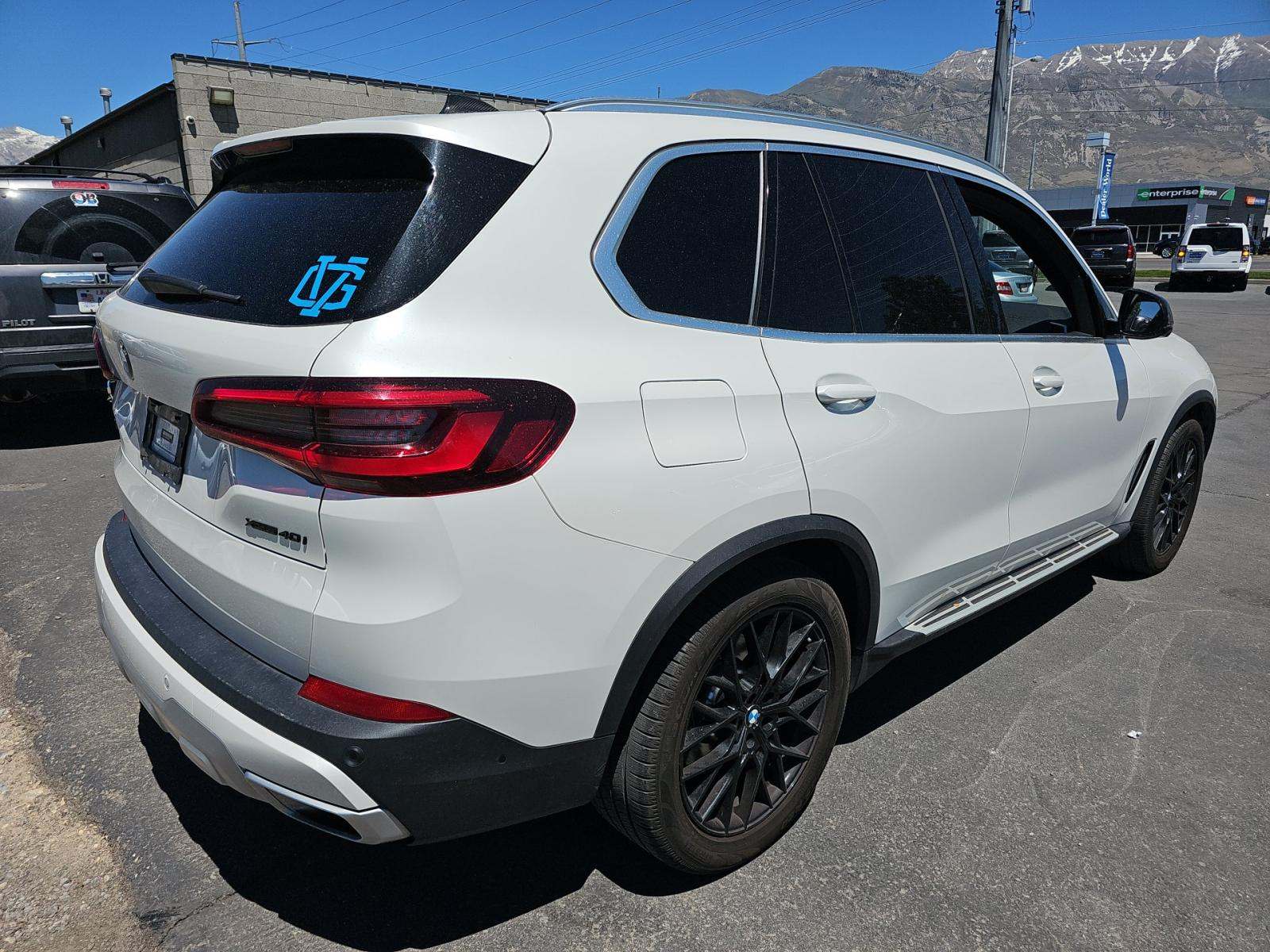 2023 BMW X5 xDrive40i AWD