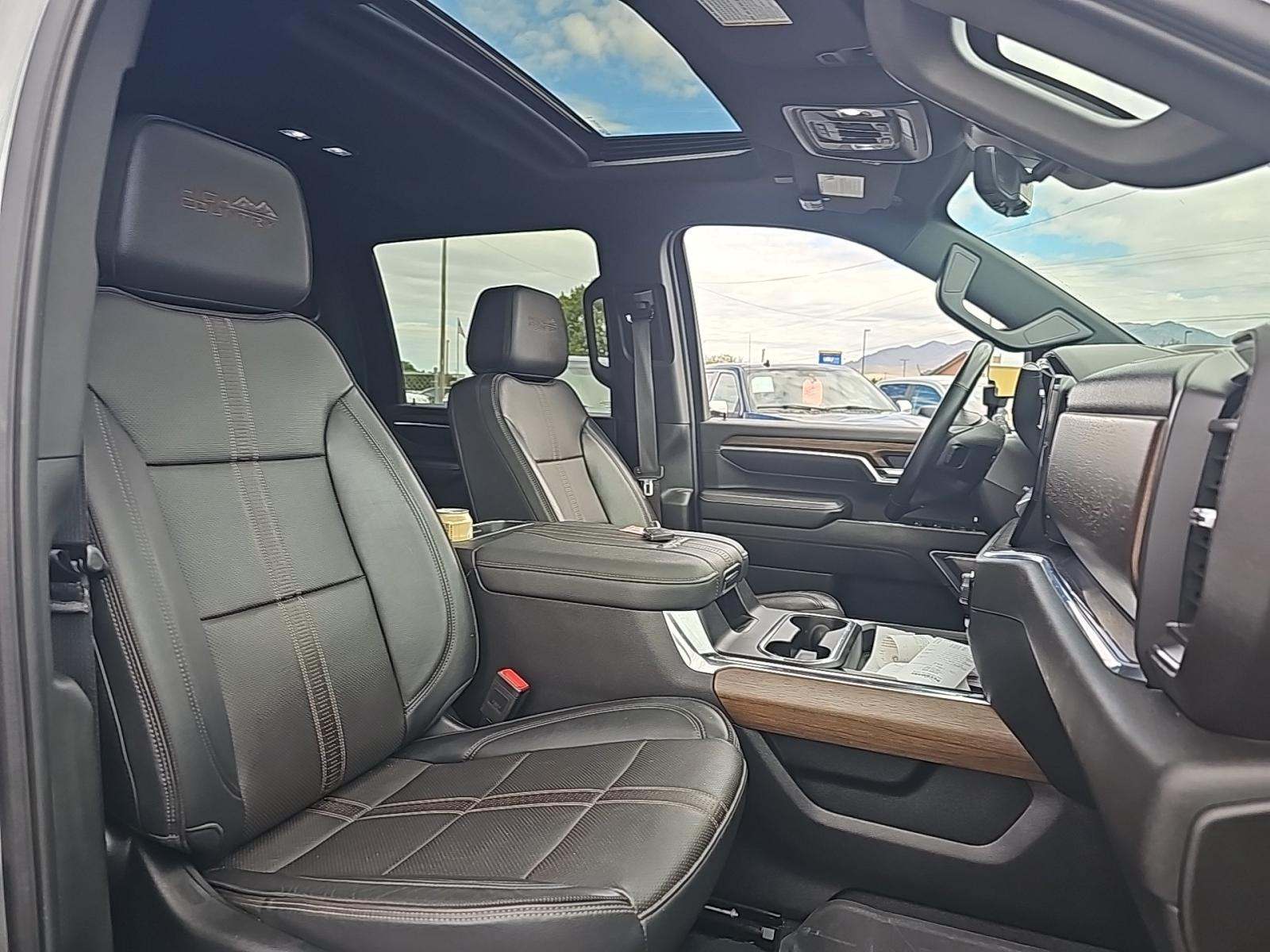 2024 Chevrolet Silverado 3500HD High Country AWD