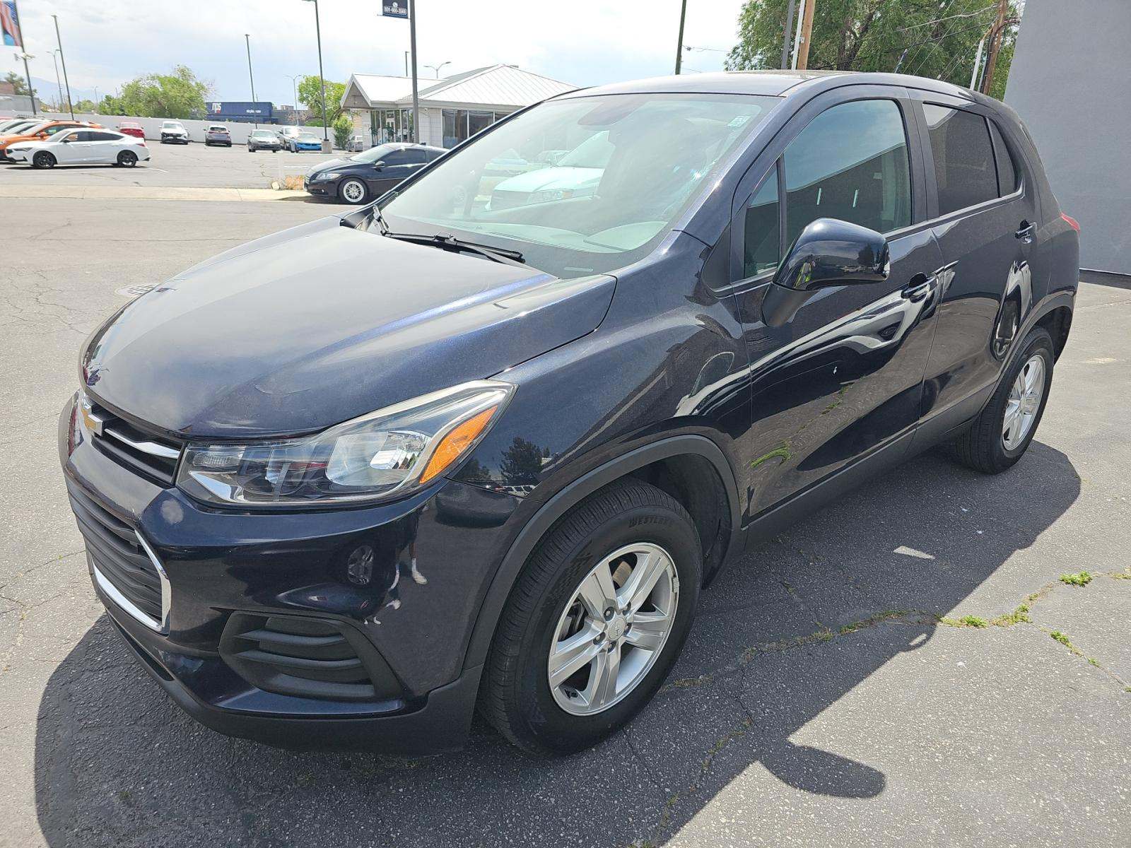 CHEVROLET TRAX - 1
