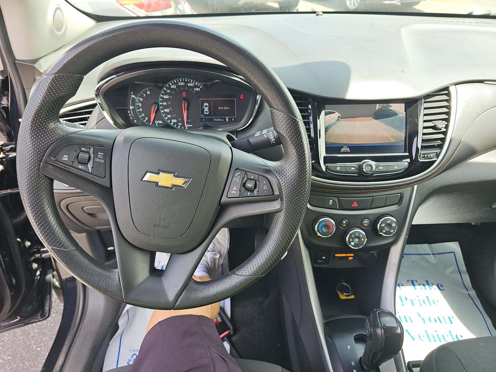 CHEVROLET TRAX - 10