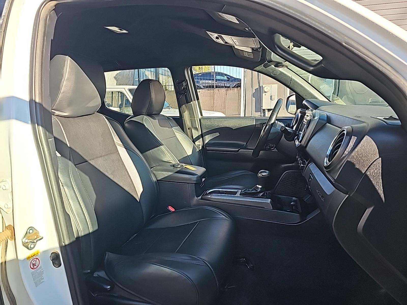 2017 Toyota Tacoma TRD Sport AWD