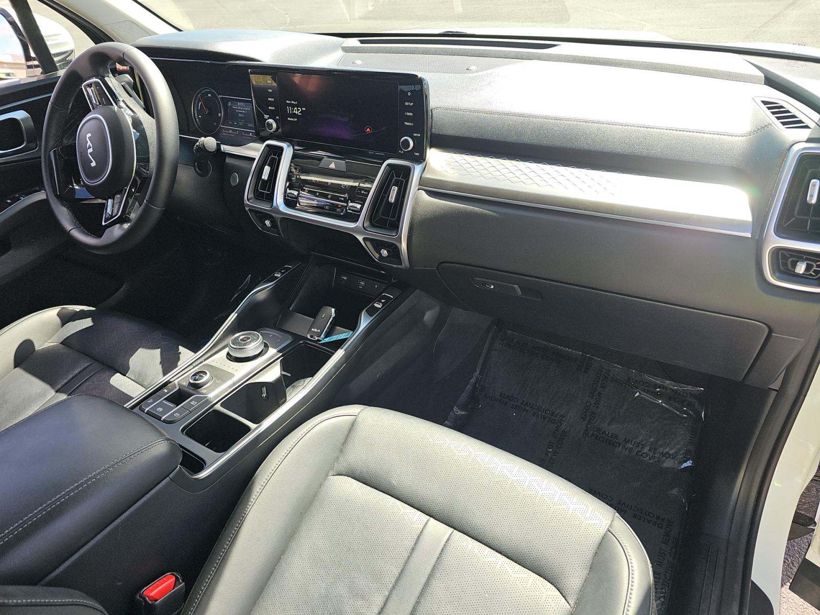 2023 Kia Sorento Hybrid EX AWD