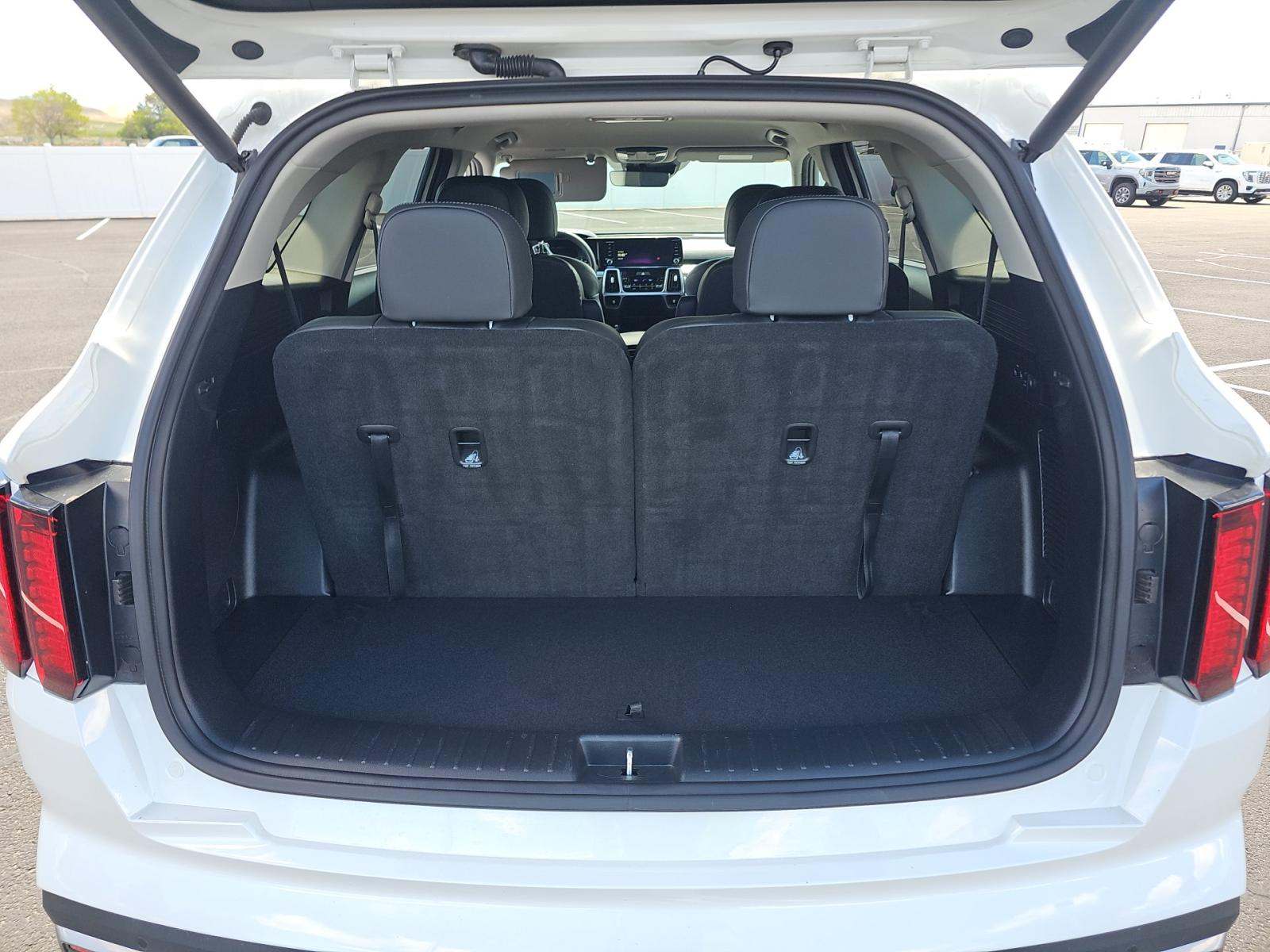2023 Kia Sorento Hybrid EX AWD
