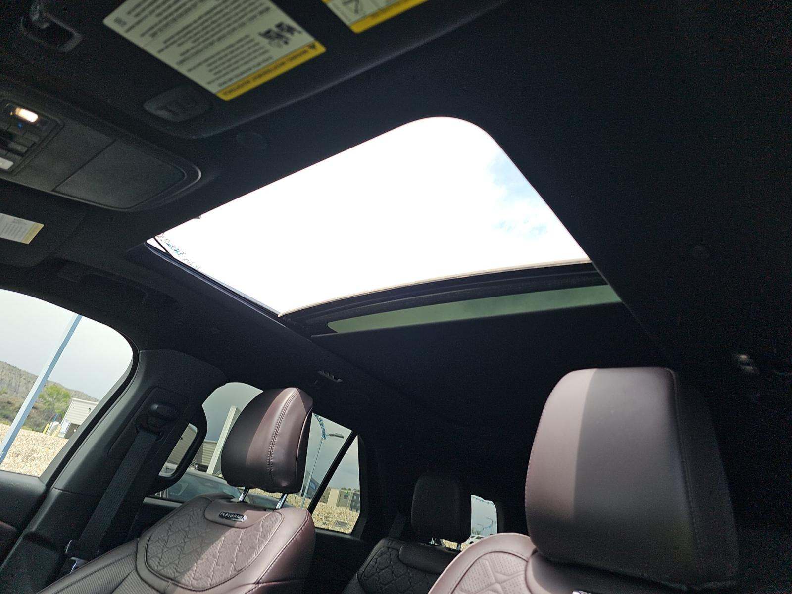 2025 Ford Explorer Platinum AWD