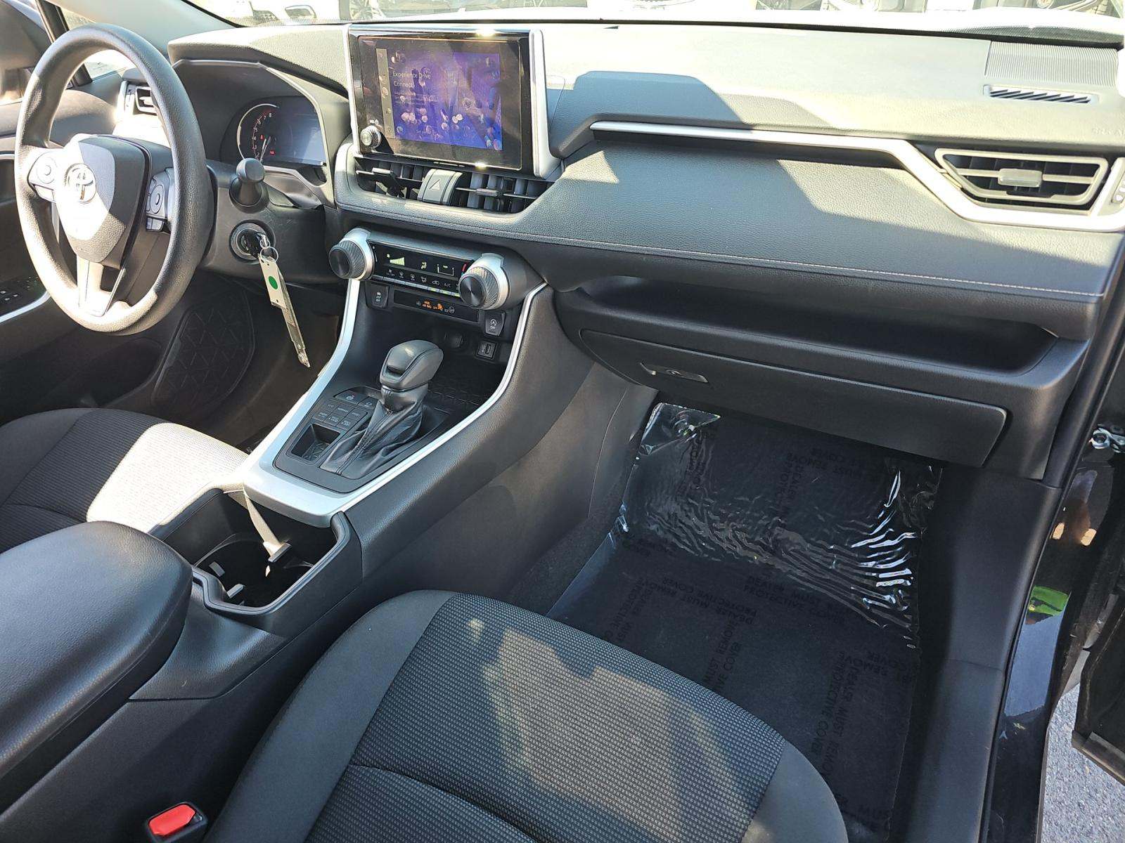 2024 Toyota RAV4 LE AWD