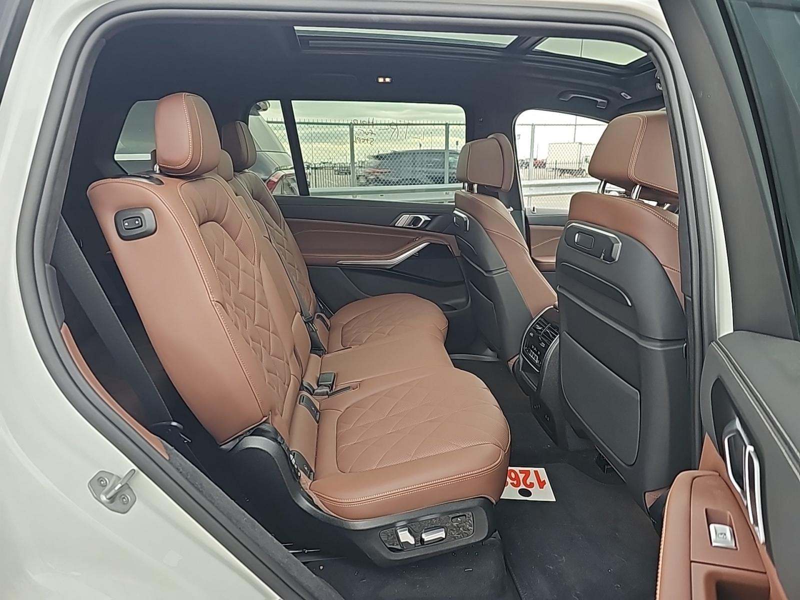 2025 BMW X7 xDrive40i AWD