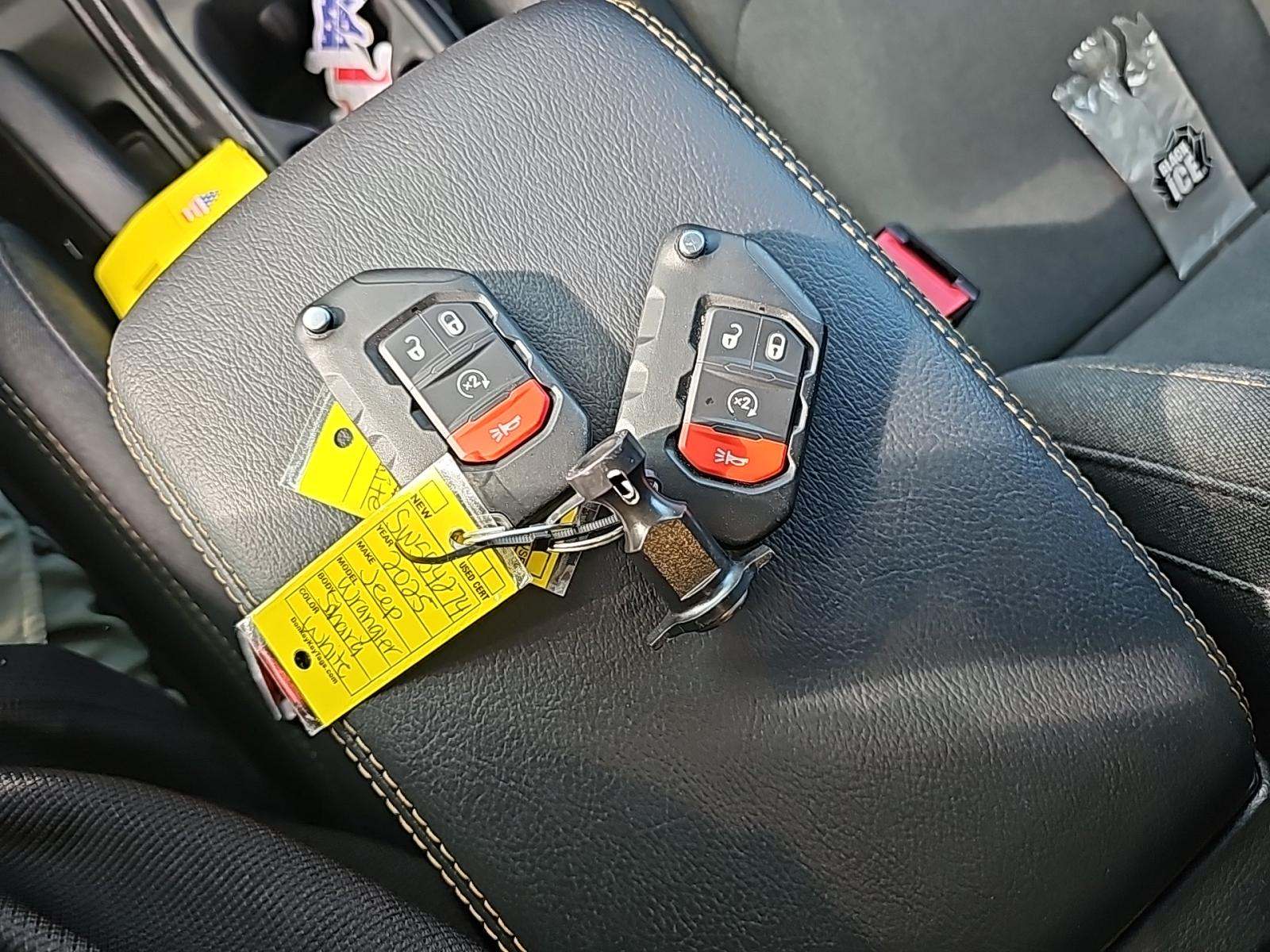 2025 Jeep Wrangler Sahara AWD