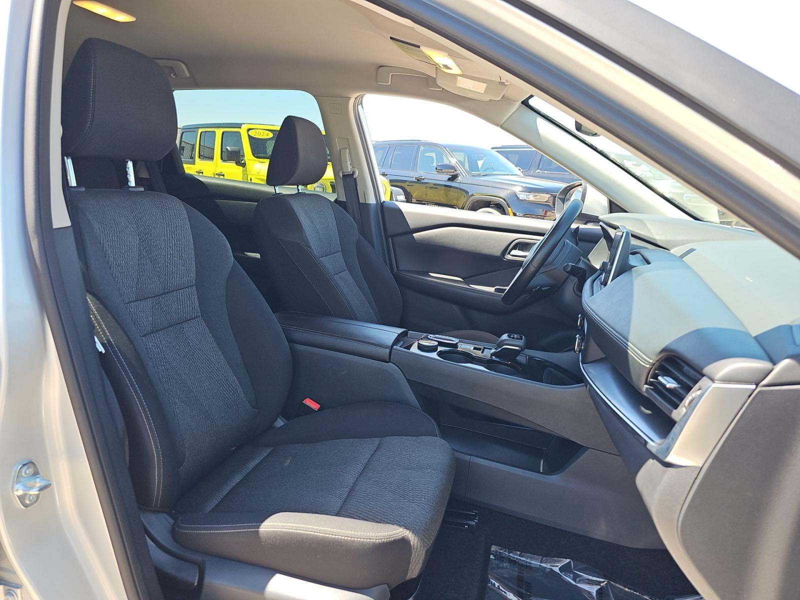 2025 Nissan Rogue SV AWD
