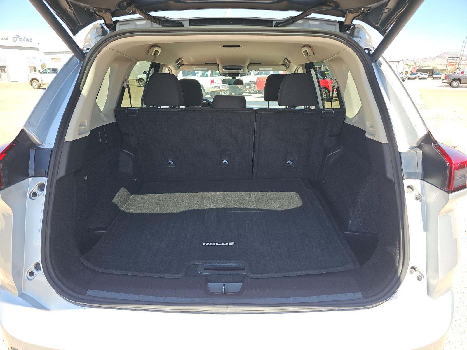 2025 Nissan Rogue SV AWD