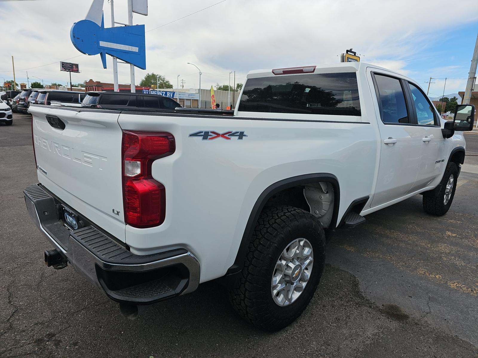 2022 Chevrolet Silverado 2500HD LT AWD