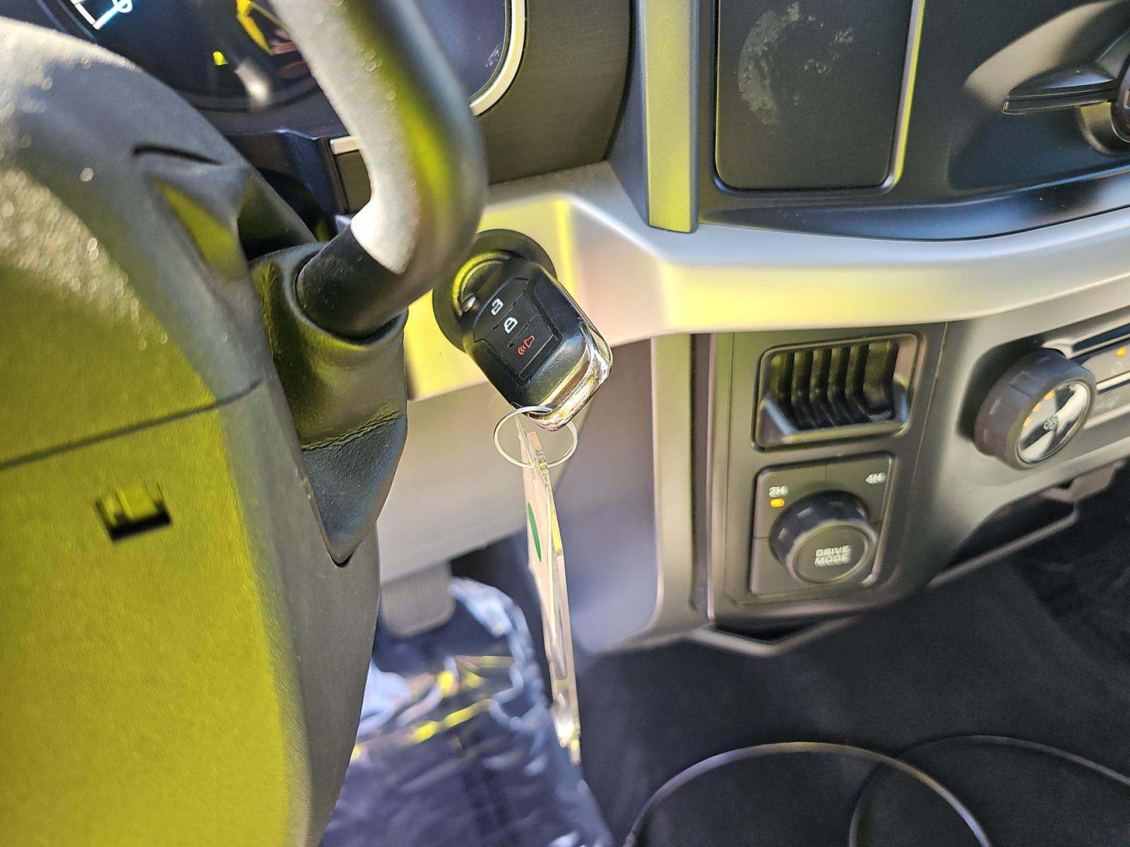FORD F-150 - 8