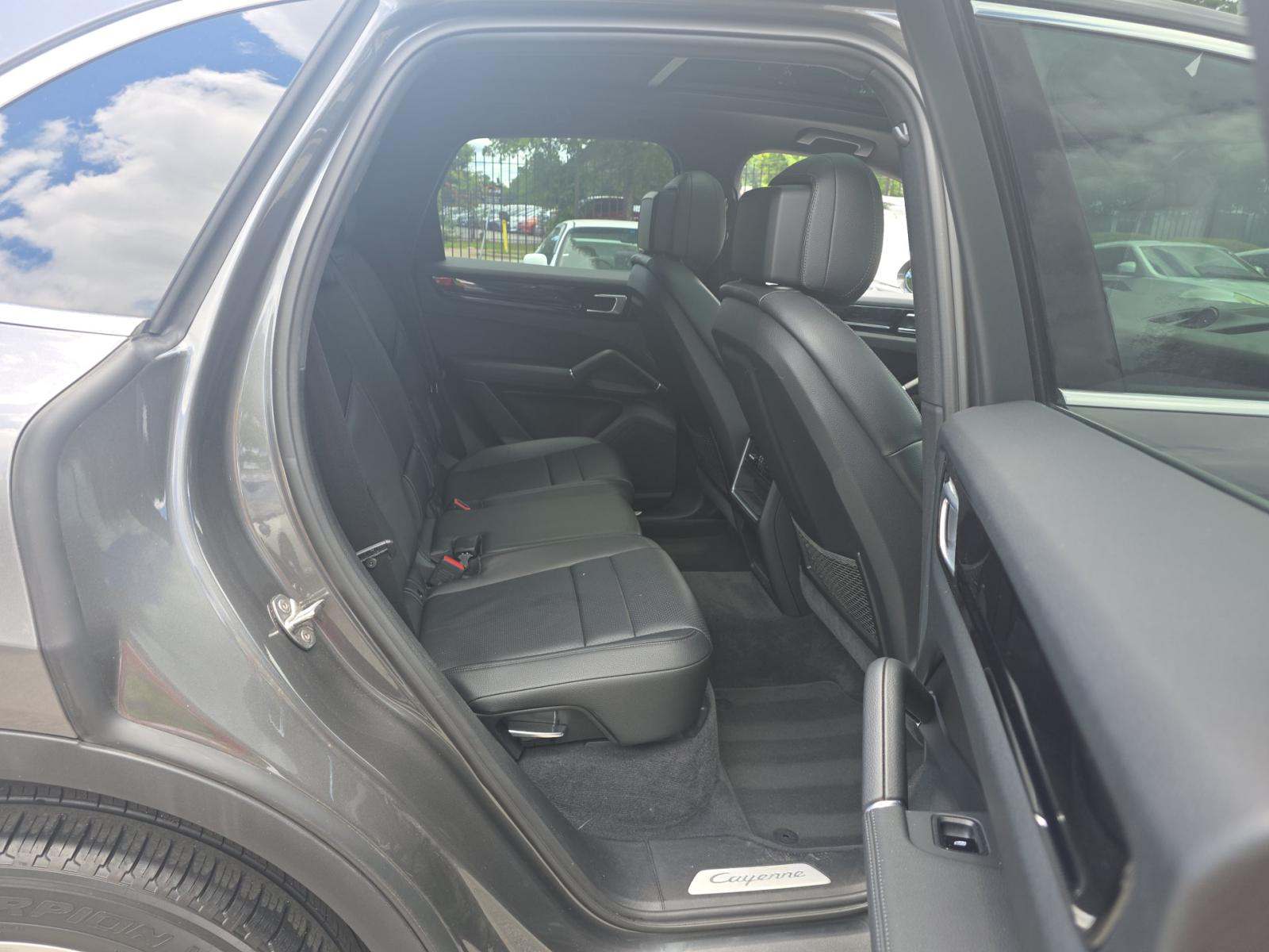 2020 Porsche Cayenne Base AWD