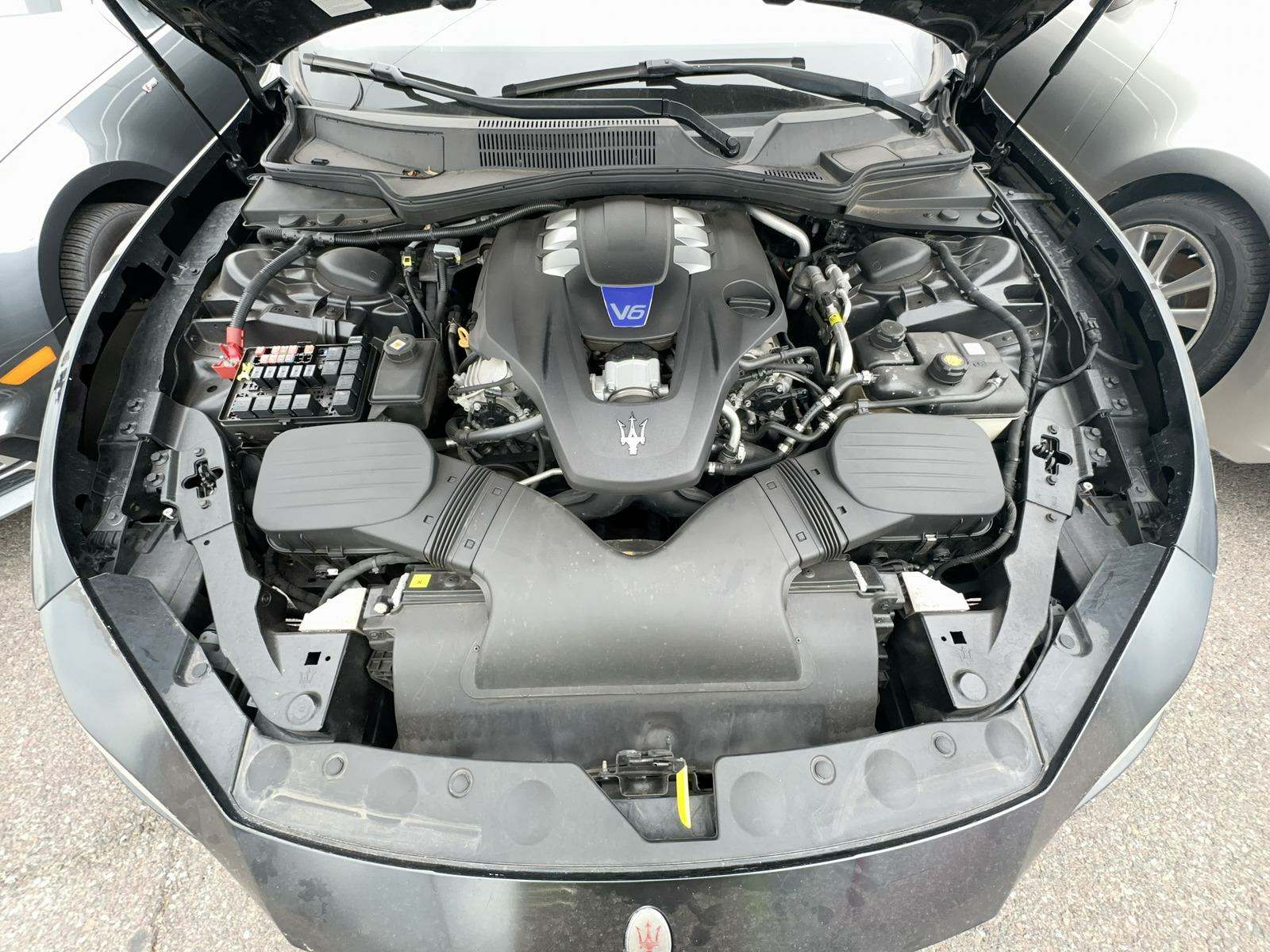 2015 Maserati Ghibli S Q4 AWD