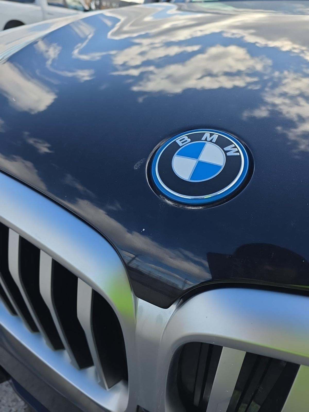 2025 BMW X5 xDrive50e AWD