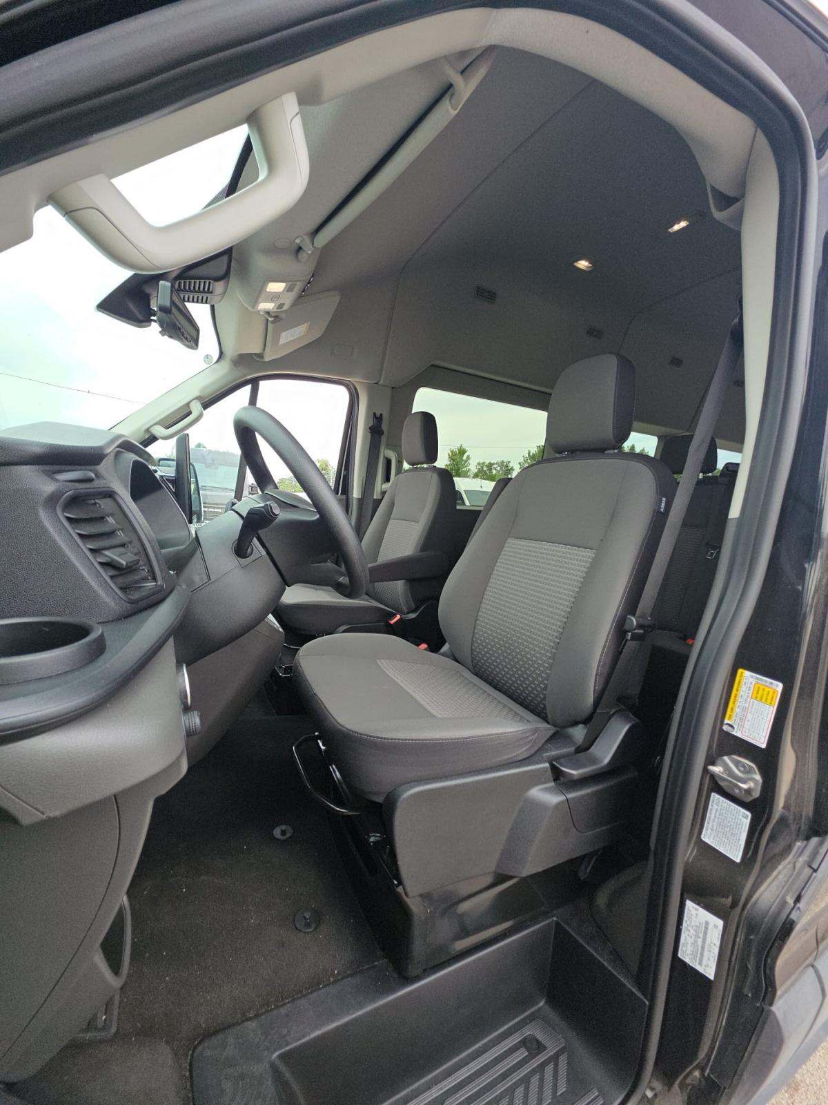 FORD TRANSIT 350 - 2