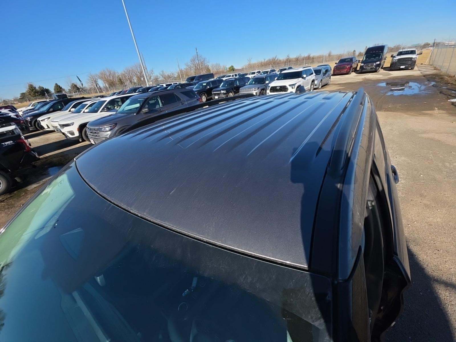 2025 Ford Explorer Active AWD