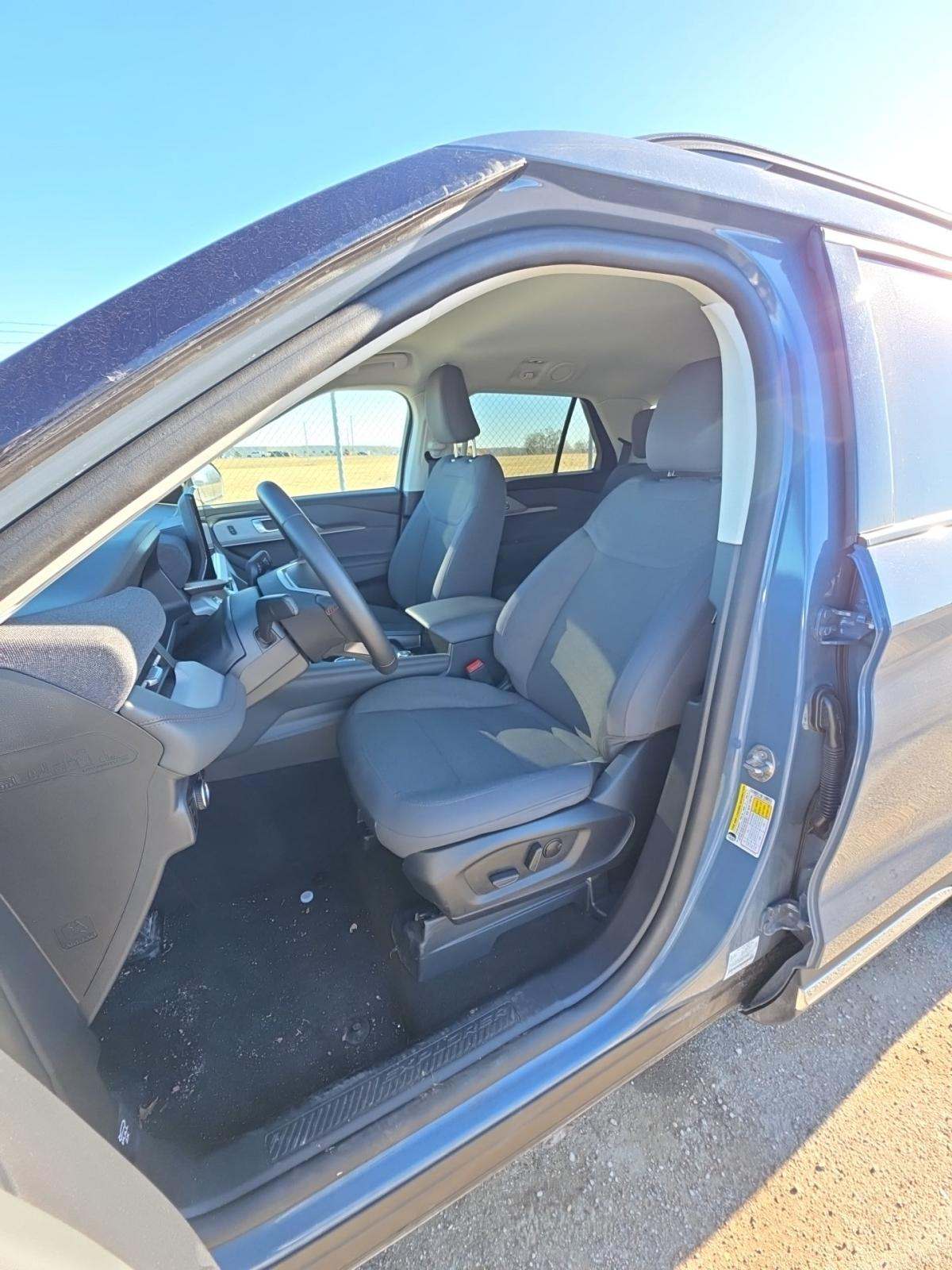 2025 Ford Explorer Active AWD