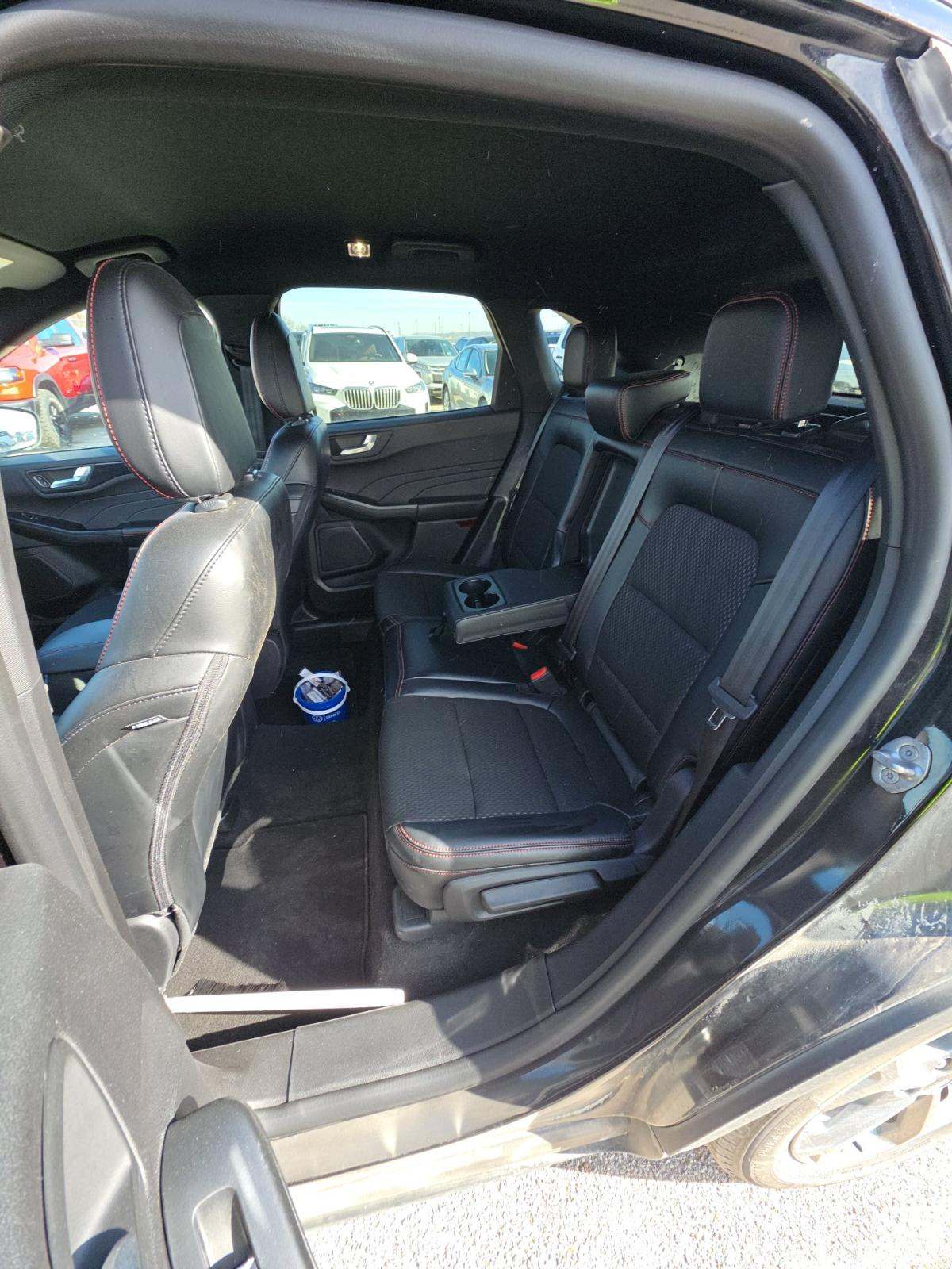 2025 Ford Escape ST-Line FWD