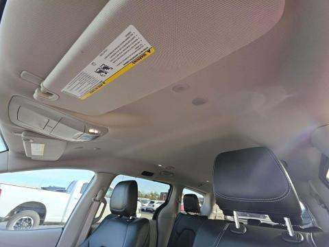 2024 Chrysler Pacifica Touring L FWD