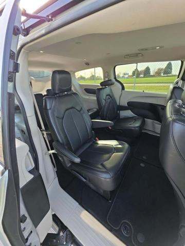 2024 Chrysler Pacifica Touring L FWD