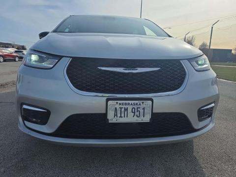 2024 Chrysler Pacifica Touring L FWD