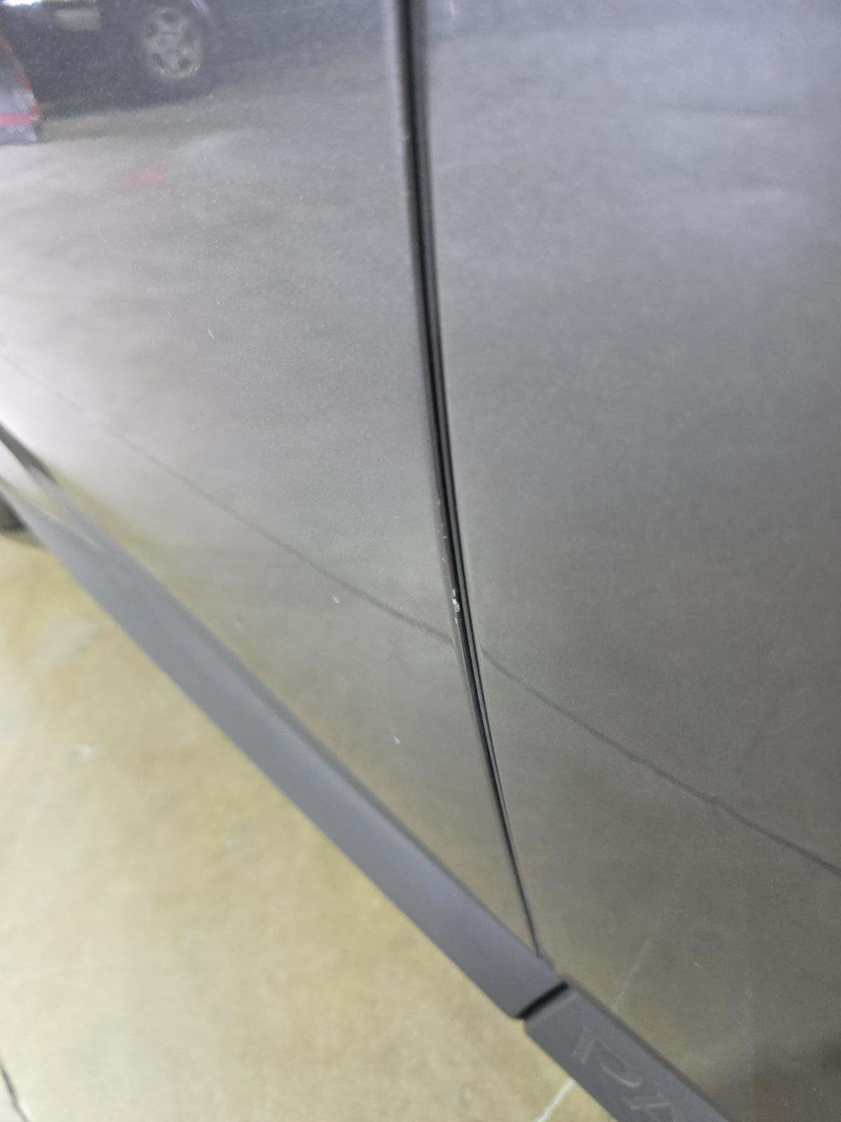 2025 Nissan Pathfinder SL AWD