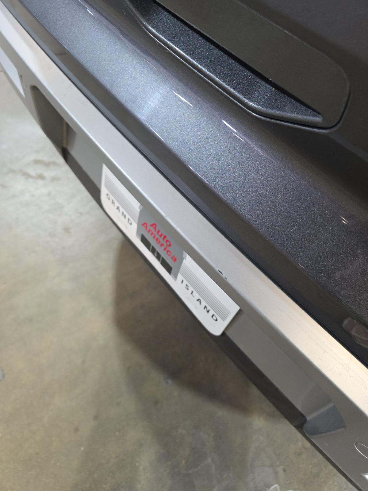 2025 Nissan Pathfinder SL AWD